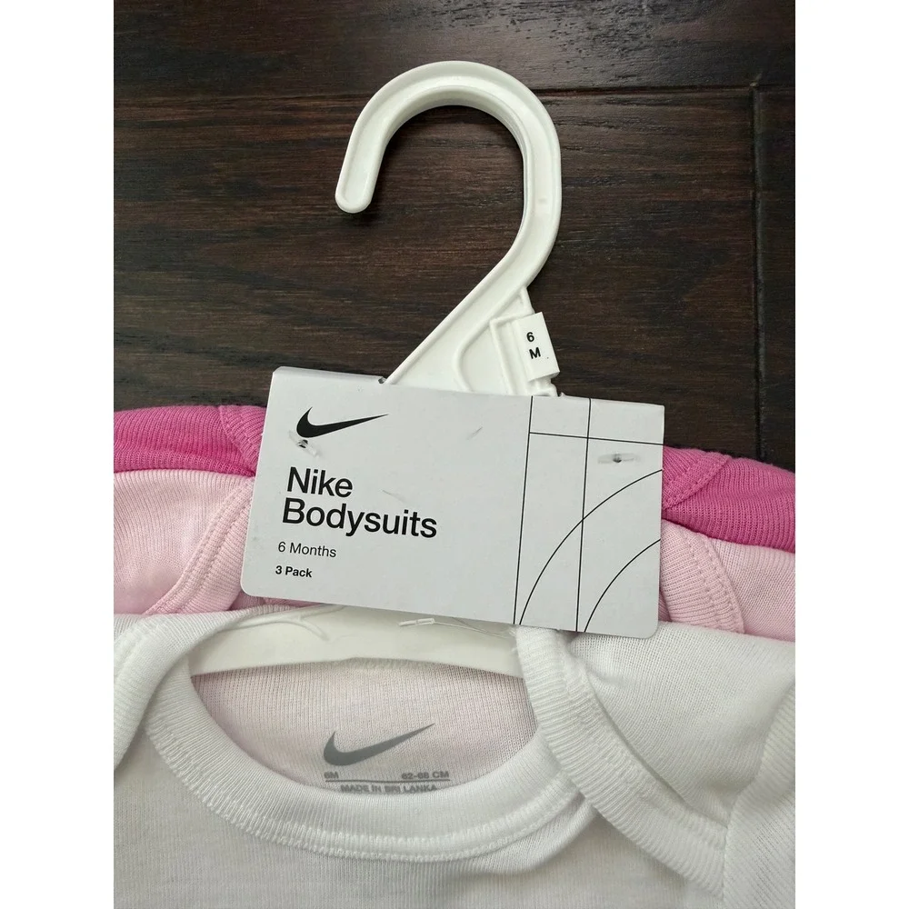 Nike Baby Girls 3 Pack Bodysuits 6 Months Pink White Short Sleeve Romper NWT